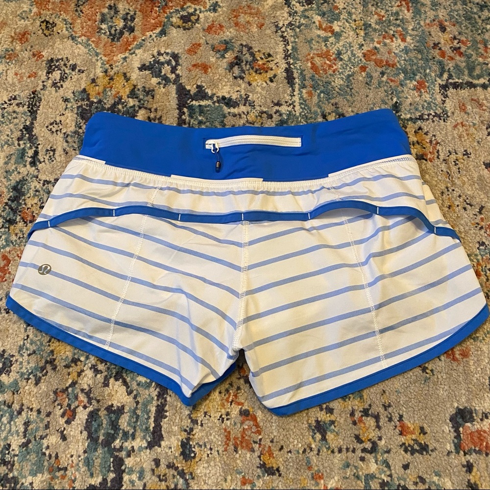 lululemon Speed Shorts • Size 4 • EUC